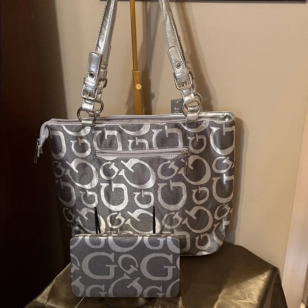 Silver and Gray Fashion Tote and wallet set